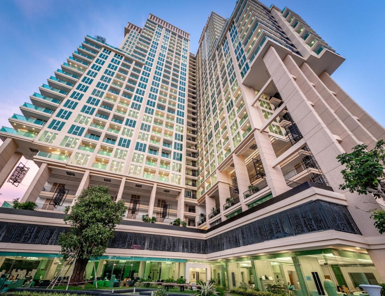City Garden Tower By Pattaya Holiday Экстерьер фото