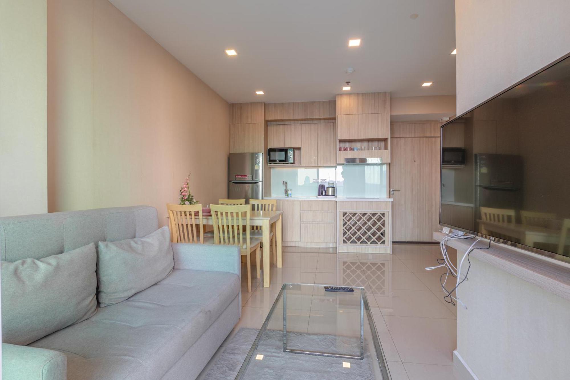 City Garden Tower By Pattaya Holiday Экстерьер фото