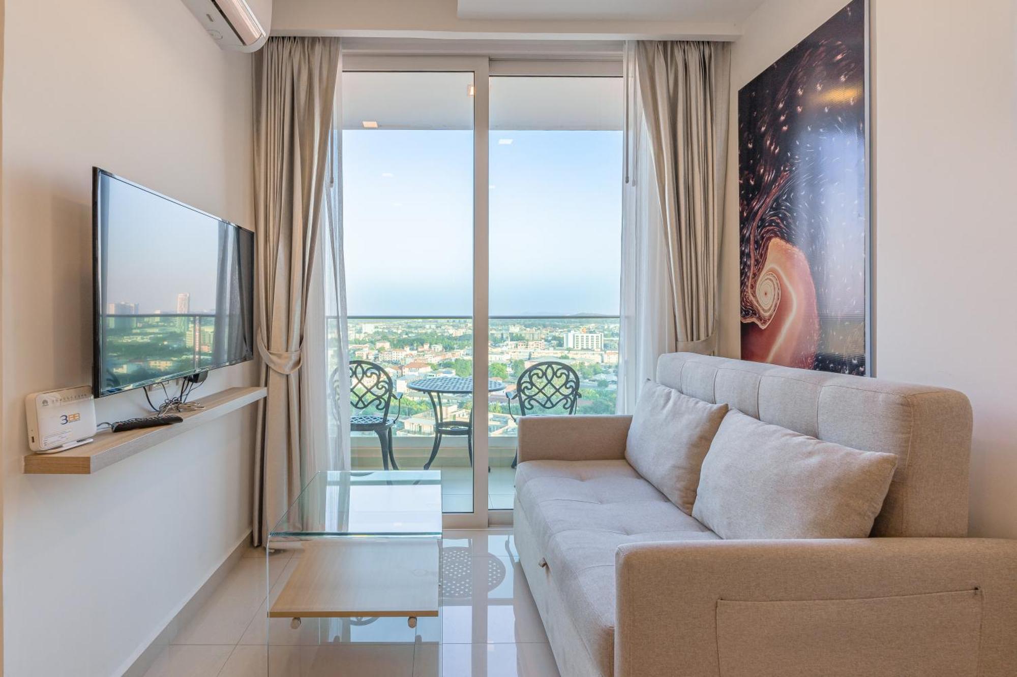 City Garden Tower By Pattaya Holiday Экстерьер фото
